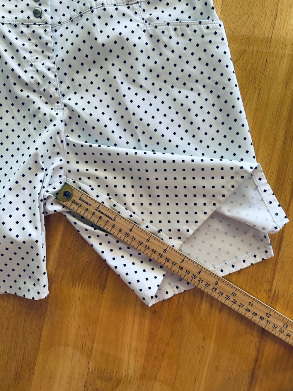 adidas Women’s Quick-dry Golf Shorts - Picture 7 of 7